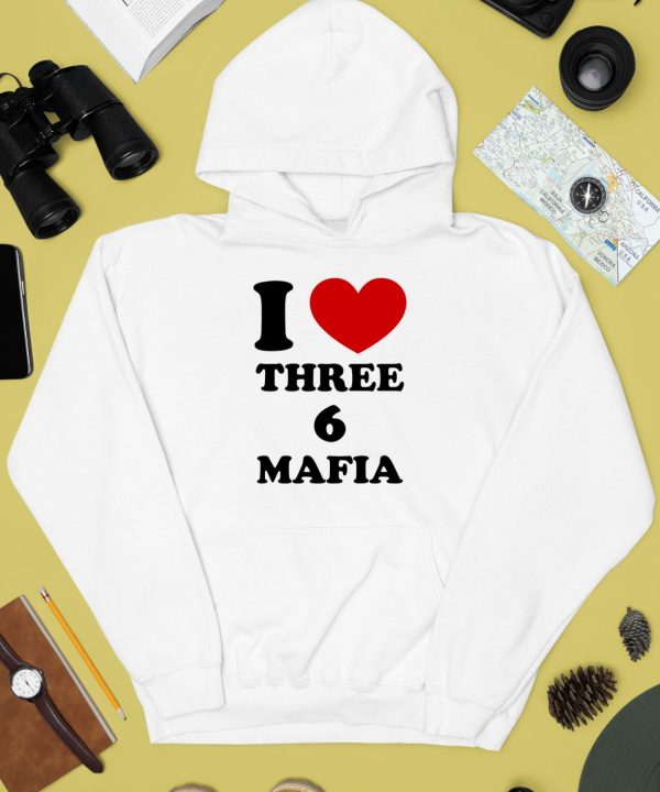 Aja Argent Wearing I Love Three 6 Mafia Shirt2