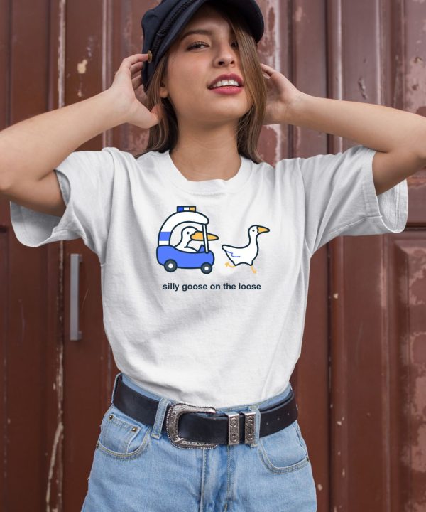 Eveoart Silly Goose On The Loose Graphic Shirt