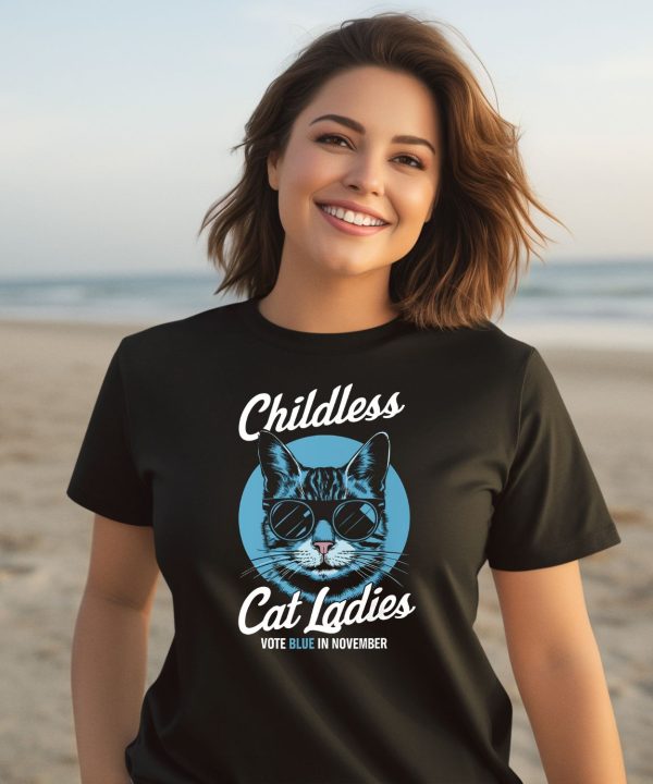 Kamala Harris Childless Cat Ladies Vote Blue In November Shirt1